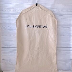 Louis Vuitton Garment Bag‎
